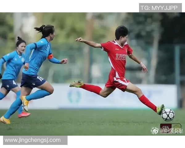 北控凤凰足球俱乐部奋勇争先展现新风貌助力中国足球崛起